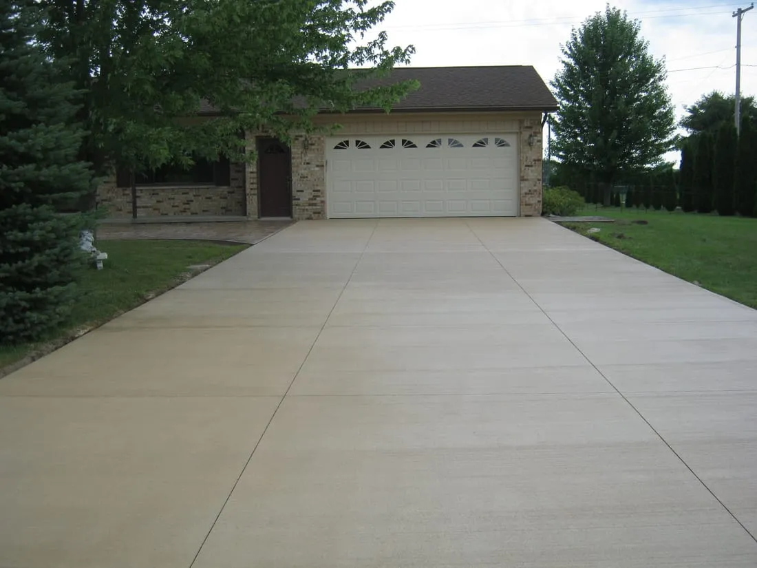 Concrete driveway in Canberra